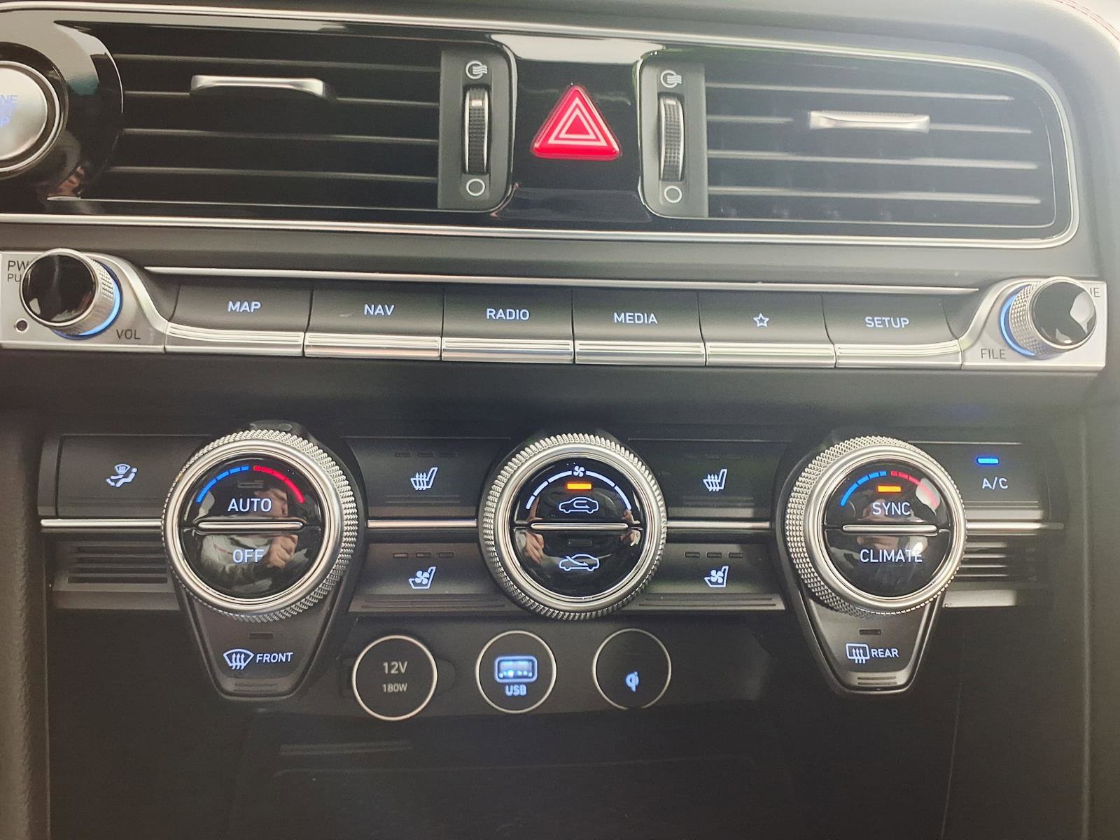 Certified 2023 Genesis G70 2.0T w/ Sport Prestige Package RWD image 20
