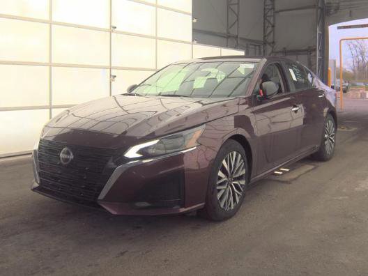 Certified 2025 Nissan Altima 2.5 SV FWD video 2