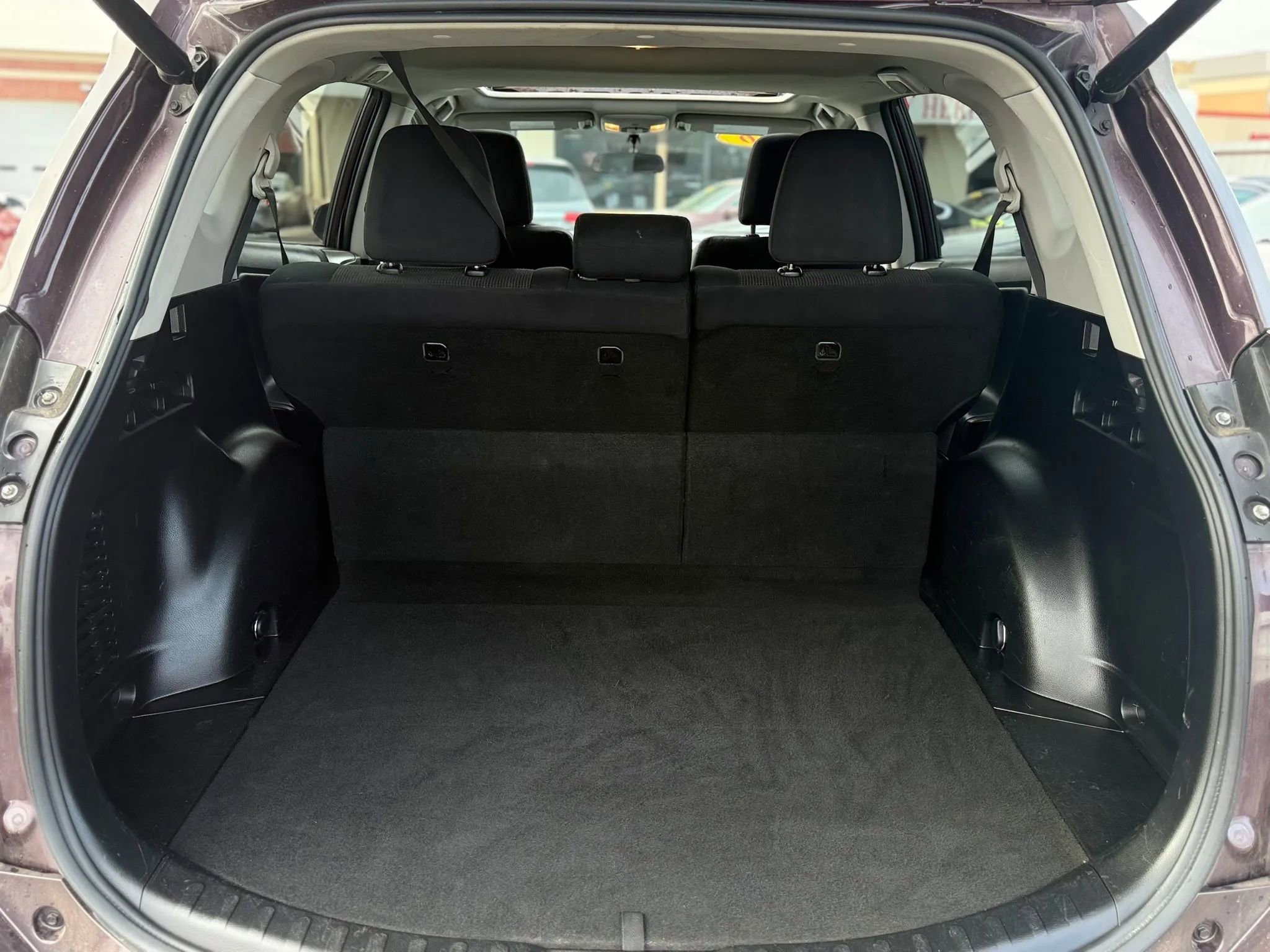 Used 2016 Toyota RAV4 XLE FWD image 10