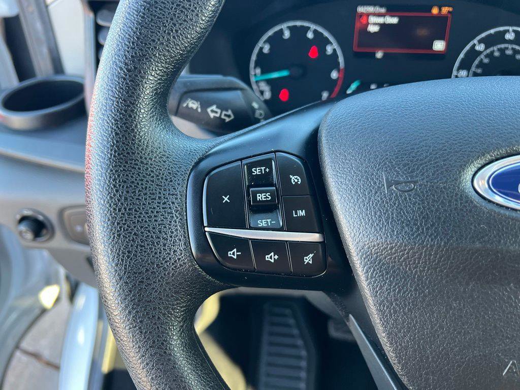 Used 2023 Ford Transit 350 XLT image 33