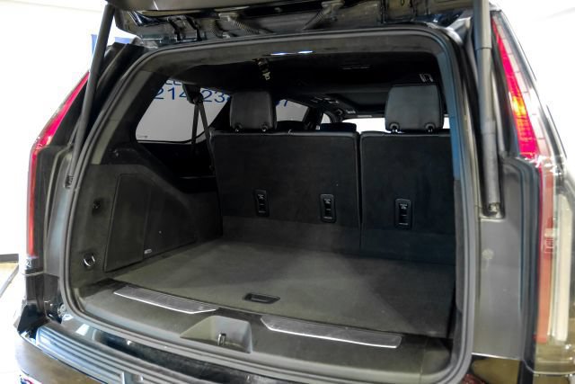 Used 2022 Cadillac Escalade ESV Sport Platinum w/ Heavy-Duty Trailer Package AWD/4WD image 88