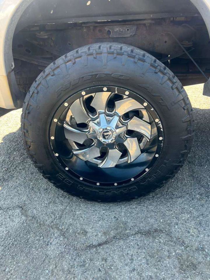 Used 2013 Ford F350 Platinum AWD/4WD image 9