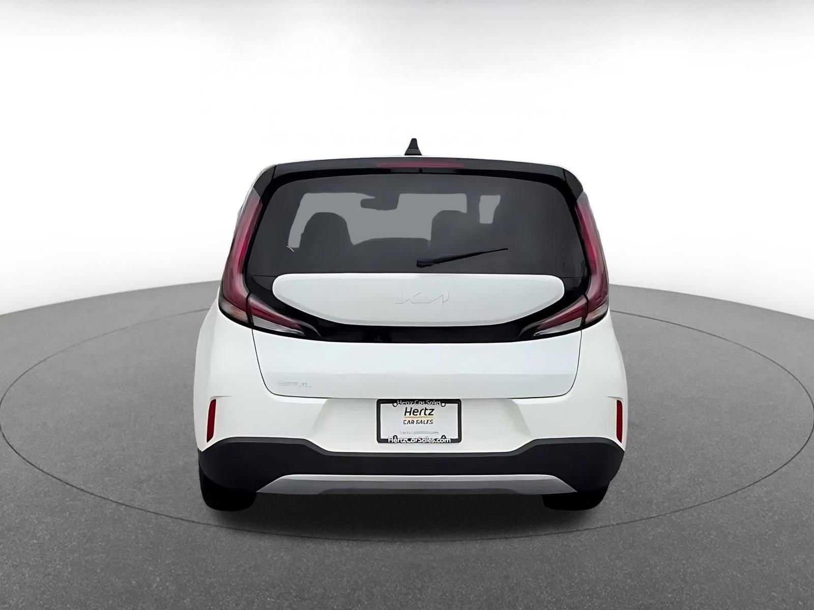 Used 2025 Kia Soul LX w/ LX Technology Package image 12