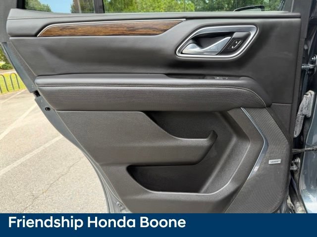 Used 2021 Chevrolet Tahoe Premier w/ Premium Package AWD/4WD image 41