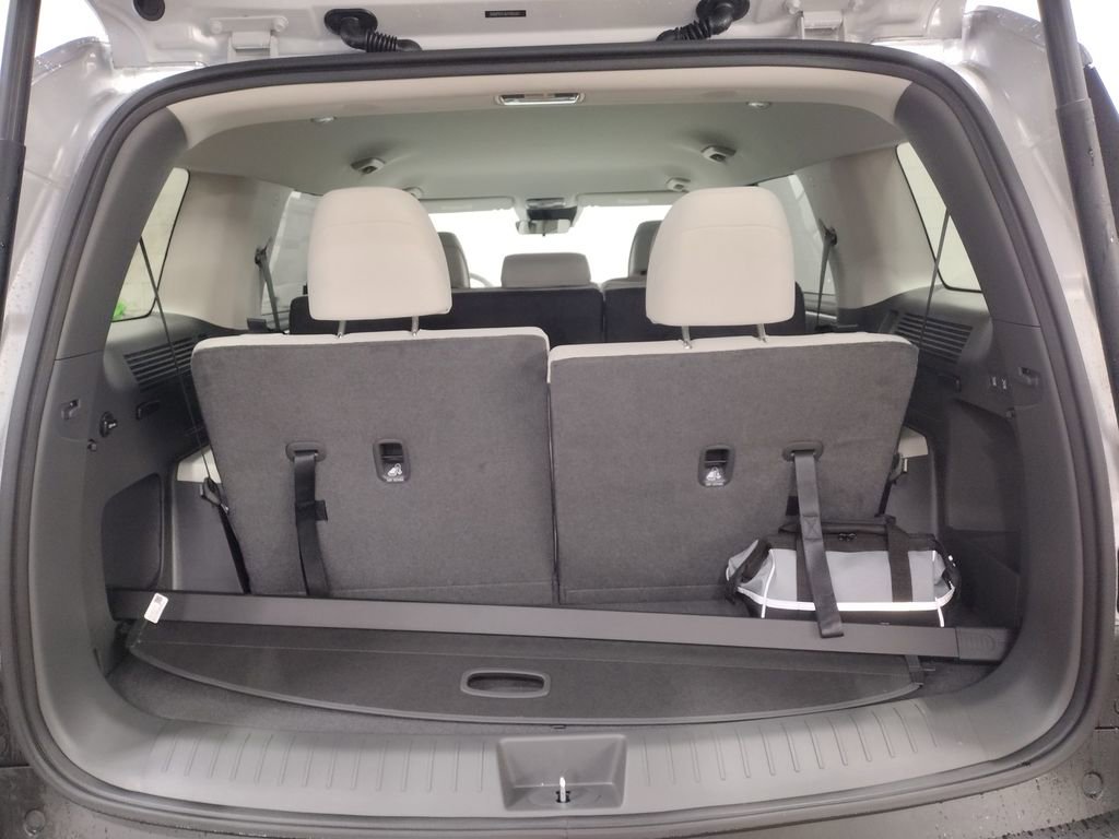 New 2026 Hyundai Santa Fe SE image 16