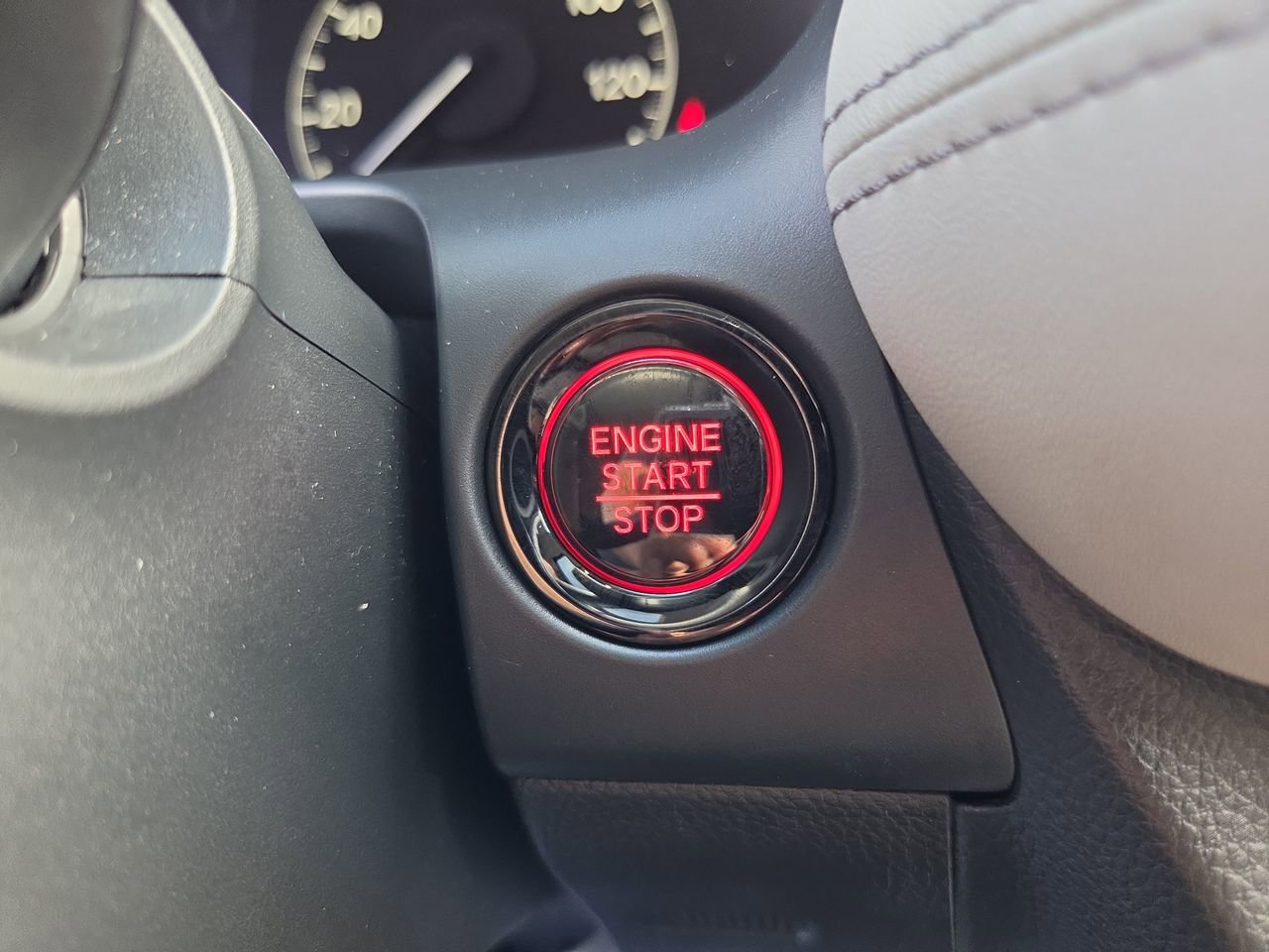 Used 2024 Honda HR-V EX-L image 28