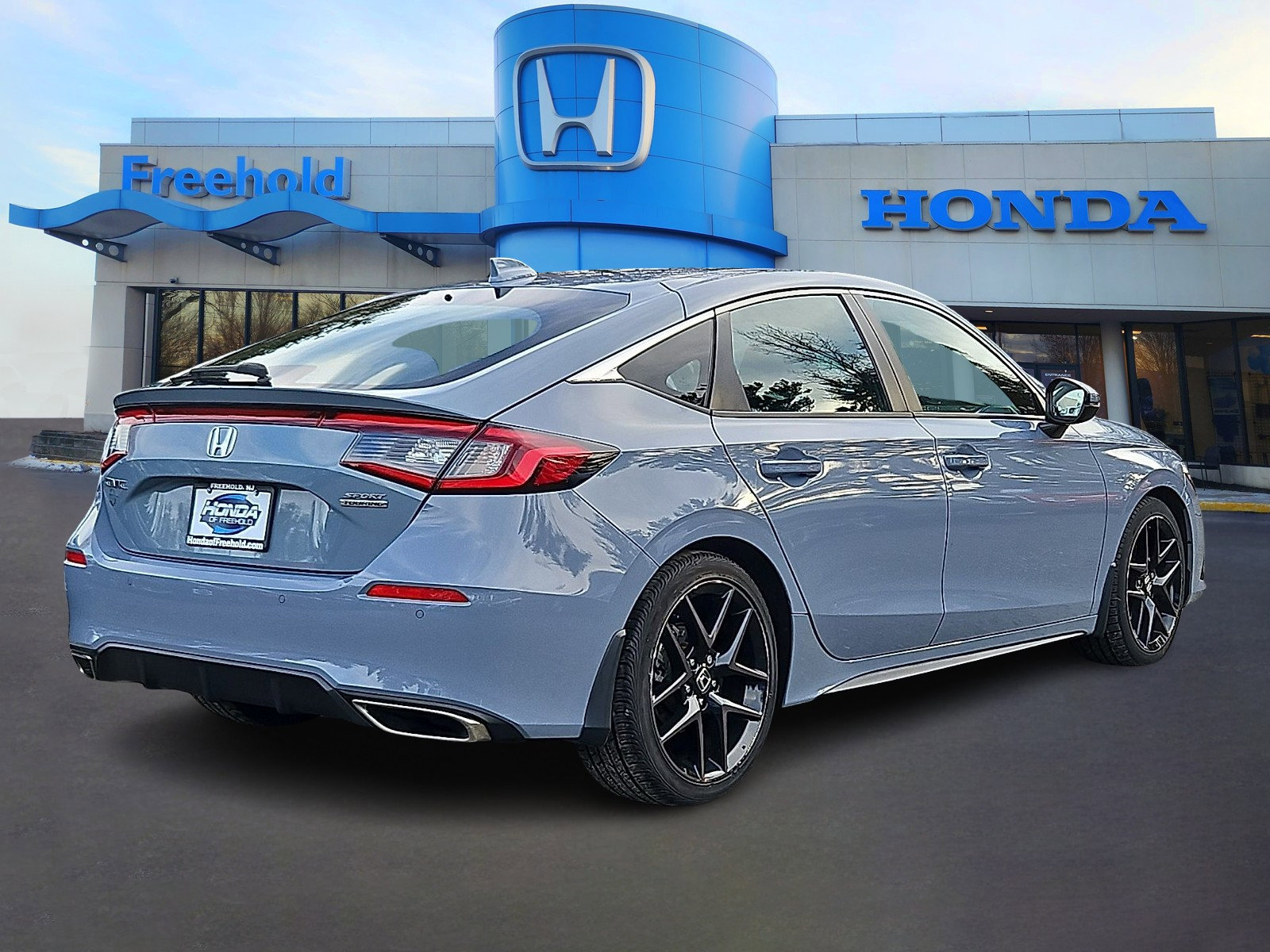 Certified 2024 Honda Civic Sport Touring image 7