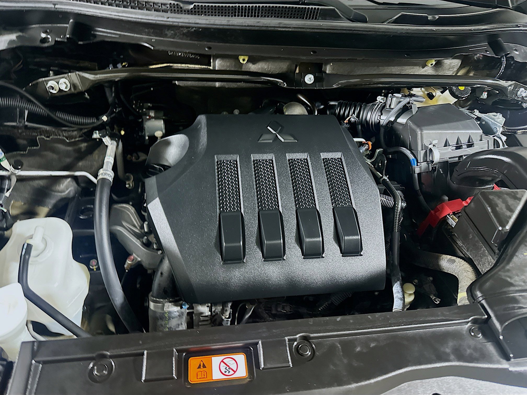 Used 2024 Mitsubishi Eclipse Cross LE image 31