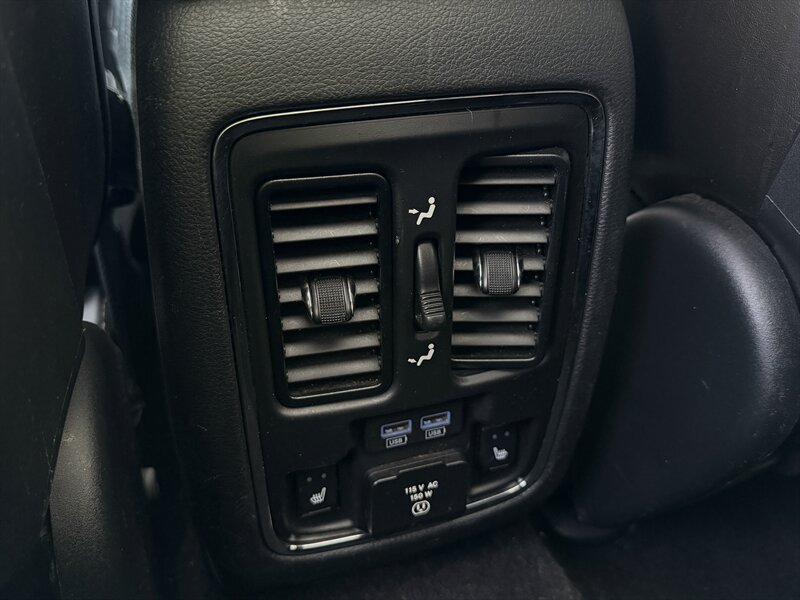 Used 2020 Jeep Grand Cherokee SRT AWD/4WD image 44