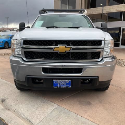 Used 2014 Chevrolet Silverado 3500 W/T w/ Snow Plow Prep Package AWD/4WD image 3