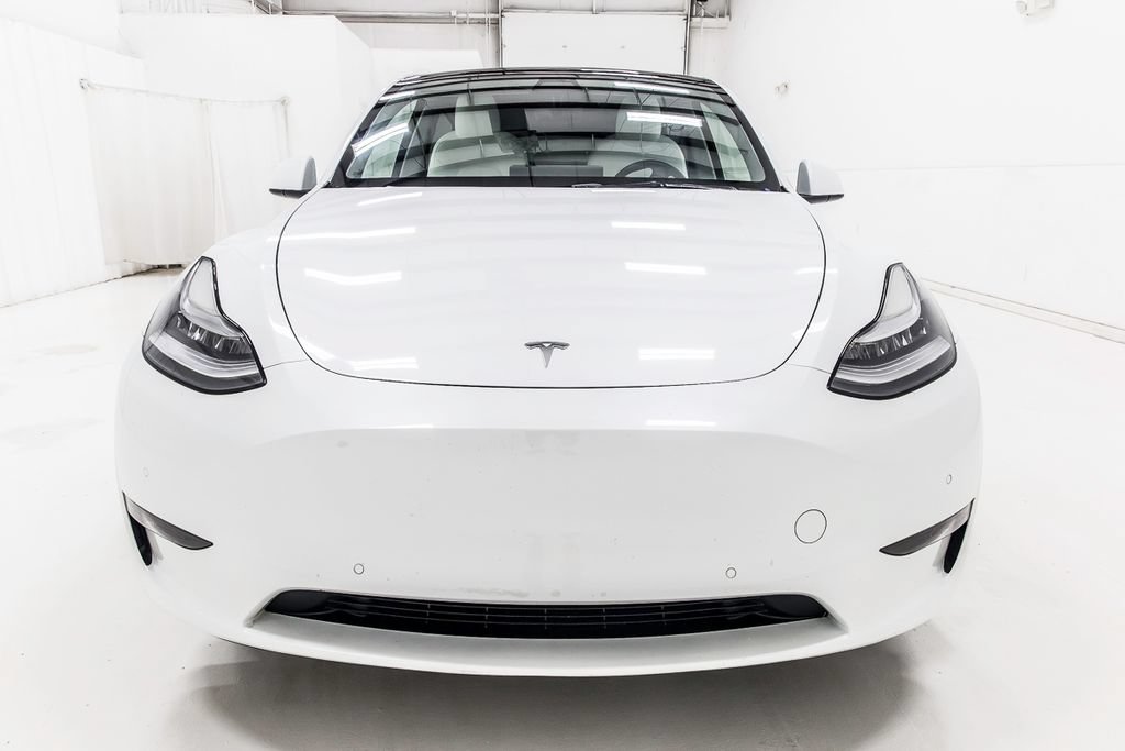 Used 2021 Tesla Model Y 2WD image 12