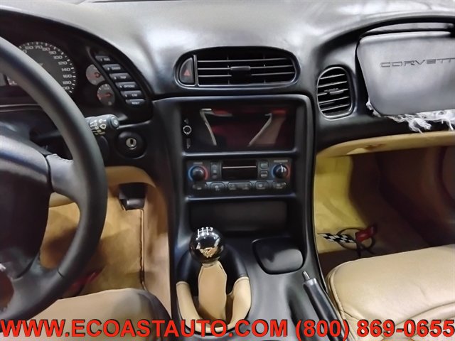 Used 2000 Chevrolet Corvette Convertible w/ Memory Pkg RWD image 13