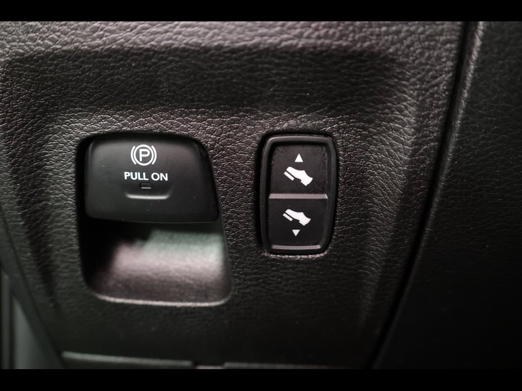 Used 2022 RAM 1500 Laramie image 30