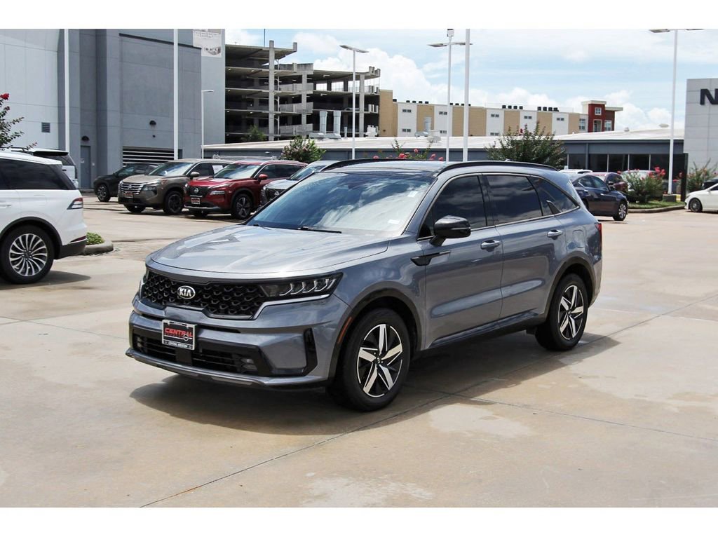 Used 2021 Kia Sorento EX w/ Panoramic Sunroof Package FWD image 2