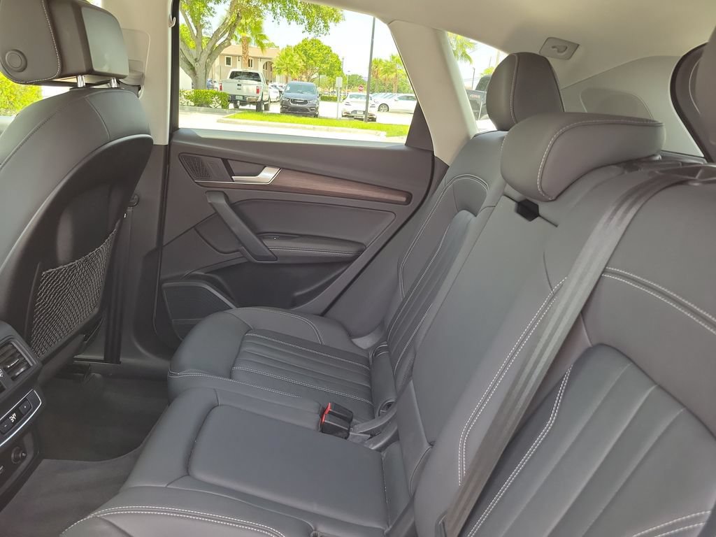 Used 2021 Audi Q5 2.0T Premium Plus AWD/4WD image 12