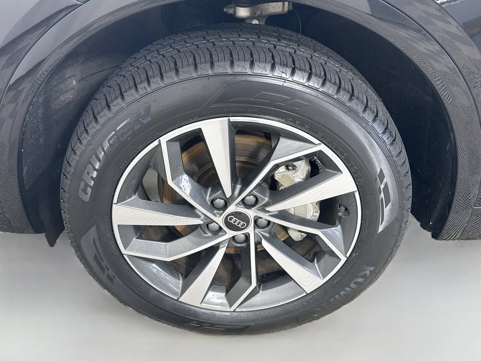Certified 2024 Audi Q5 2.0T Premium Plus w/ Premium Plus Package AWD/4WD image 29