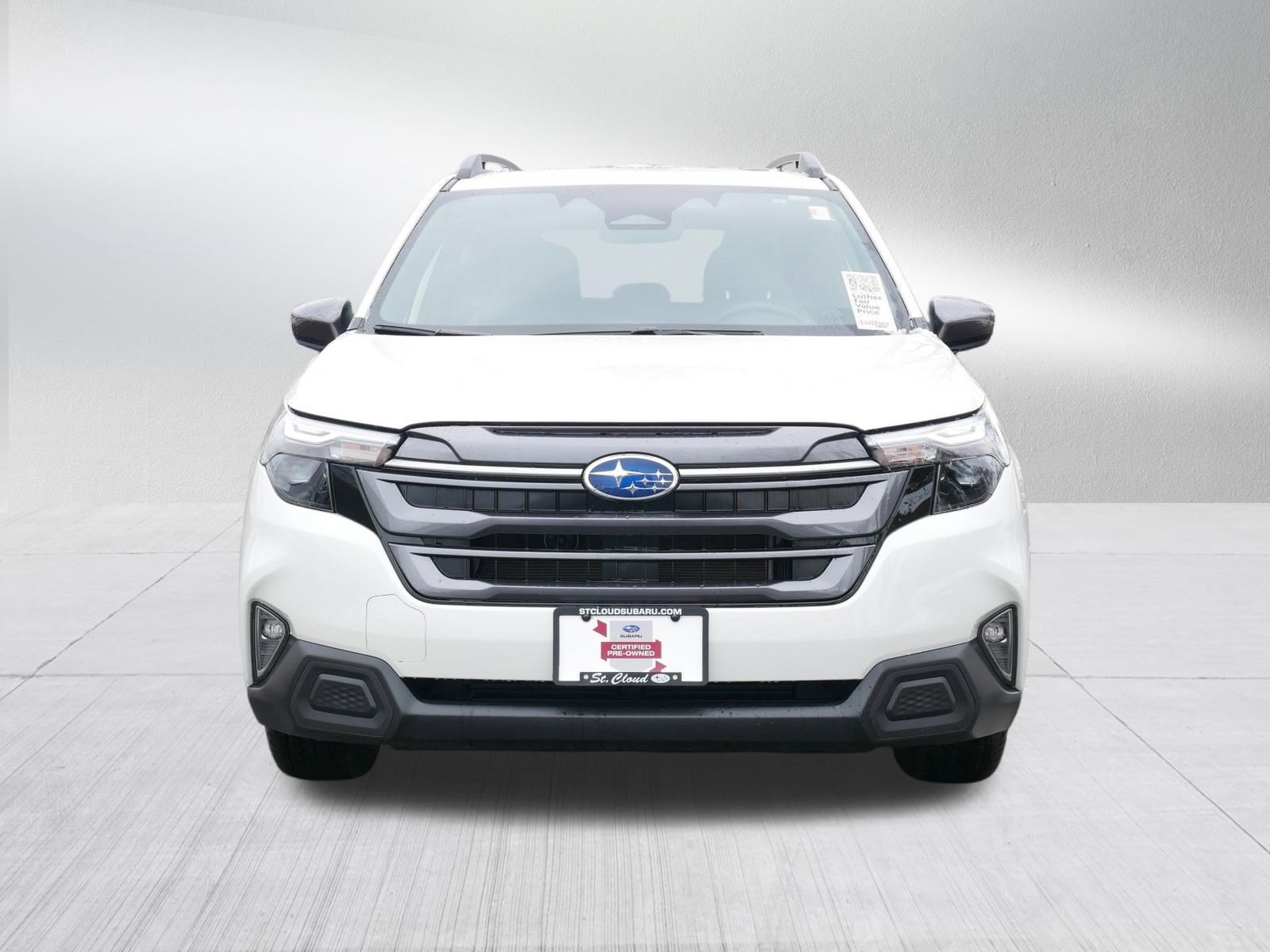 Certified 2025 Subaru Forester Premium image 2