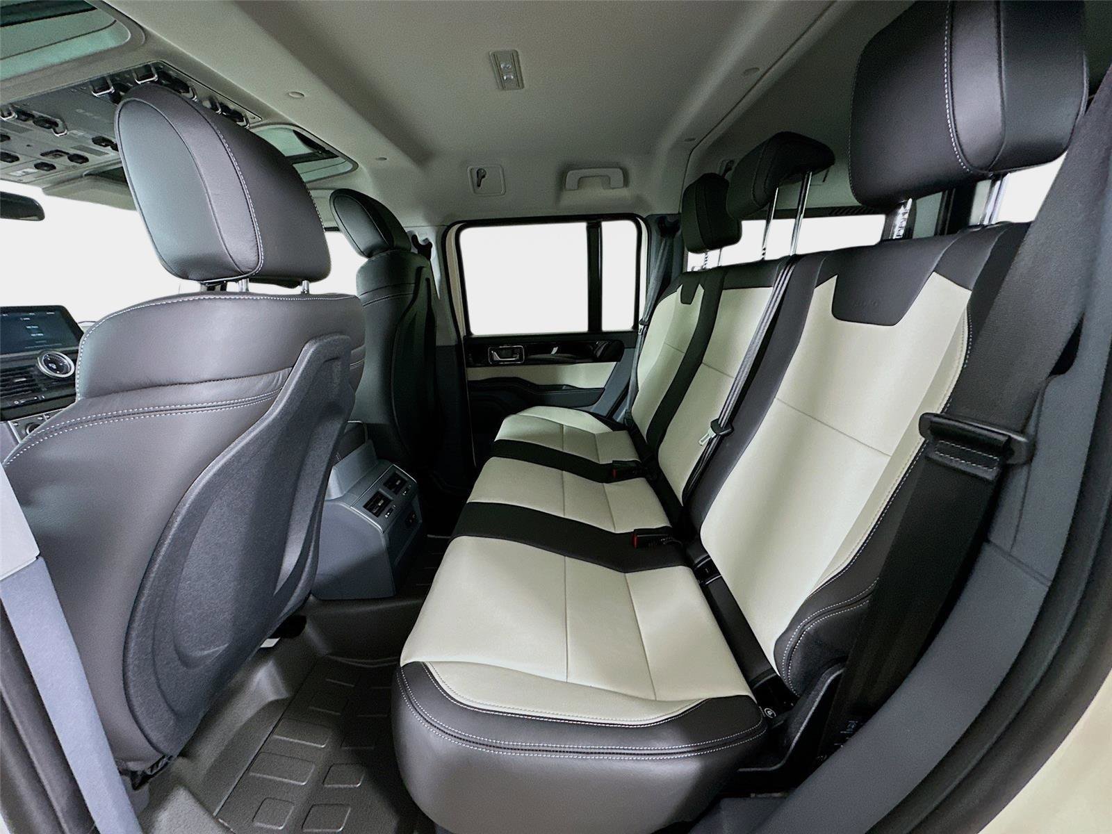 New 2025 INEOS Grenadier Fieldmaster Edition image 39