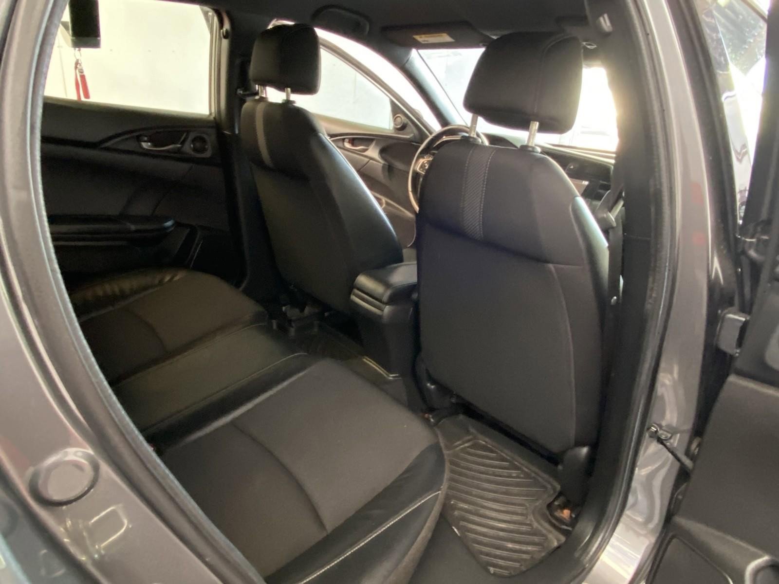 Used 2021 Honda Civic Sport image 11