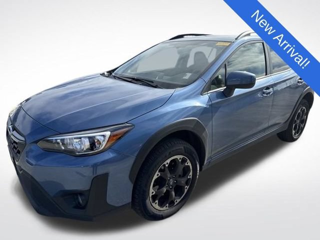 Used 2022 Subaru Crosstrek 2.0i Premium w/ Popular Package #3 AWD/4WD image 3