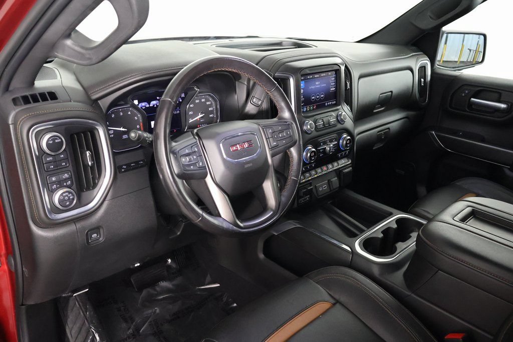Used 2020 GMC Sierra 1500 AT4 w/ Technology Package AWD/4WD image 7