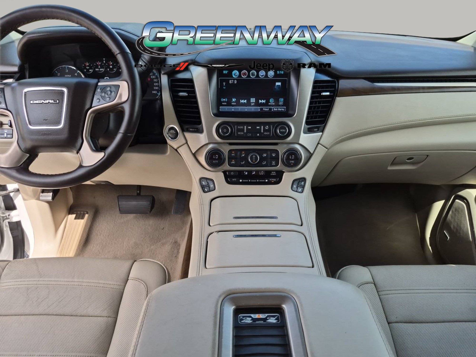 Used 2019 GMC Yukon XL Denali w/ Denali Ultimate Package RWD image 10