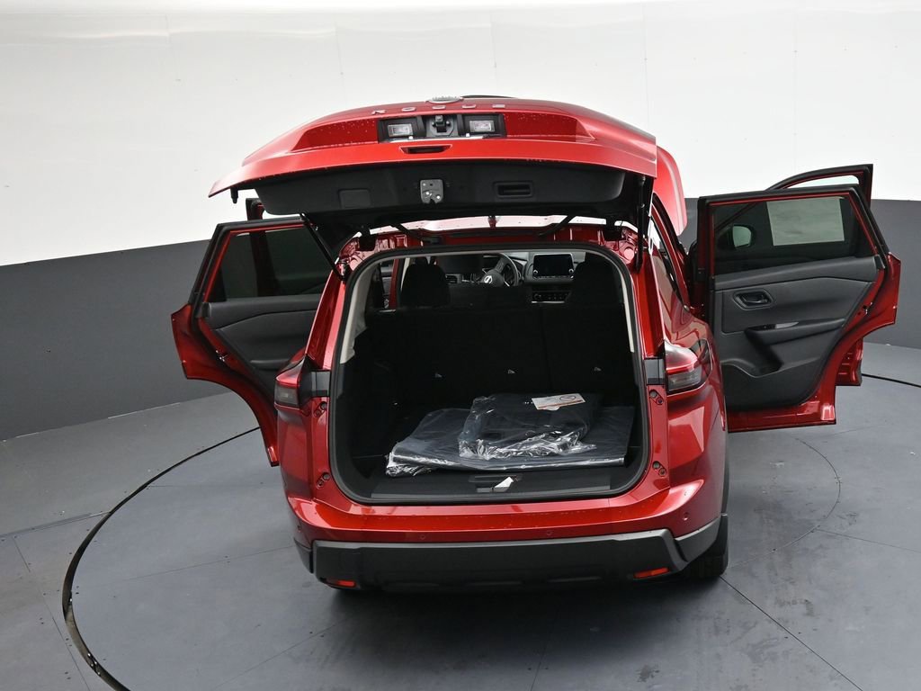 Certified 2026 Nissan Rogue S image 40