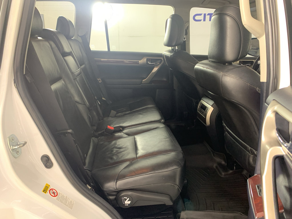 Used 2014 Lexus GX 460 w/ Premium Package AWD/4WD image 38