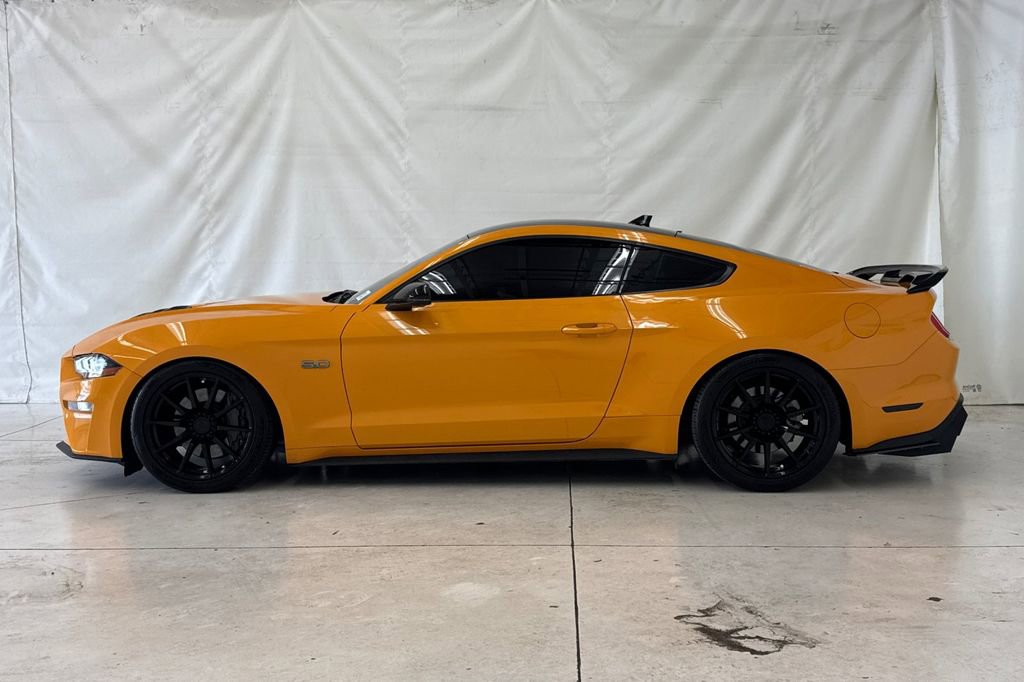 Used 2022 Ford Mustang GT Premium RWD image 7