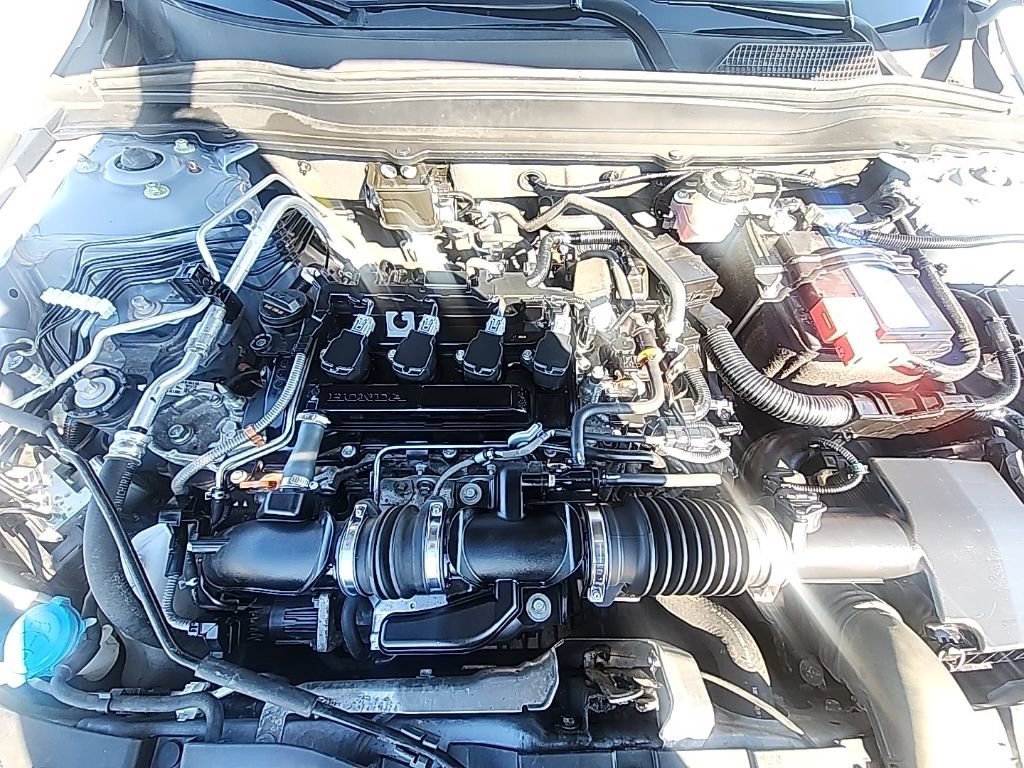 Used 2022 Honda Accord Sport image 11