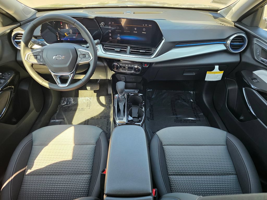 New 2026 Chevrolet Trax LT w/ Driver Confidence Package FWD image 17