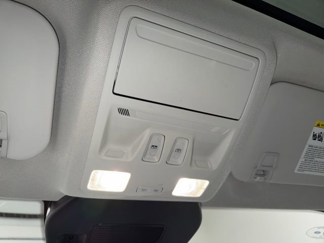 Used 2025 Ford Escape Active w/ Active Premium Tech Pack image 31