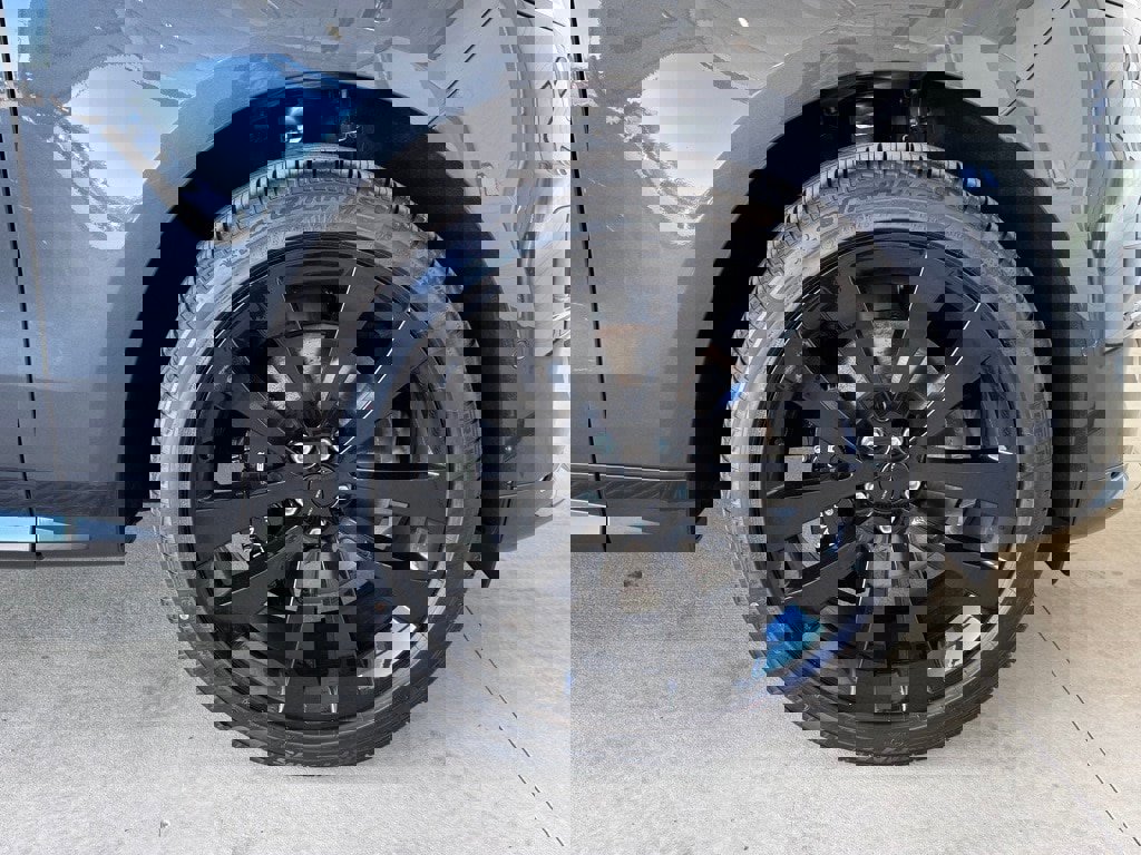 New 2026 Land Rover Range Rover Sport Dynamic SE AWD/4WD image 21