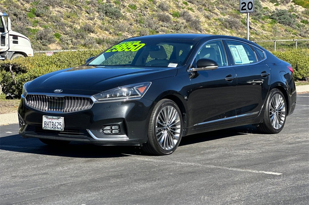 Used 2018 Kia Cadenza Limited w/ Paint Protection Package image 7