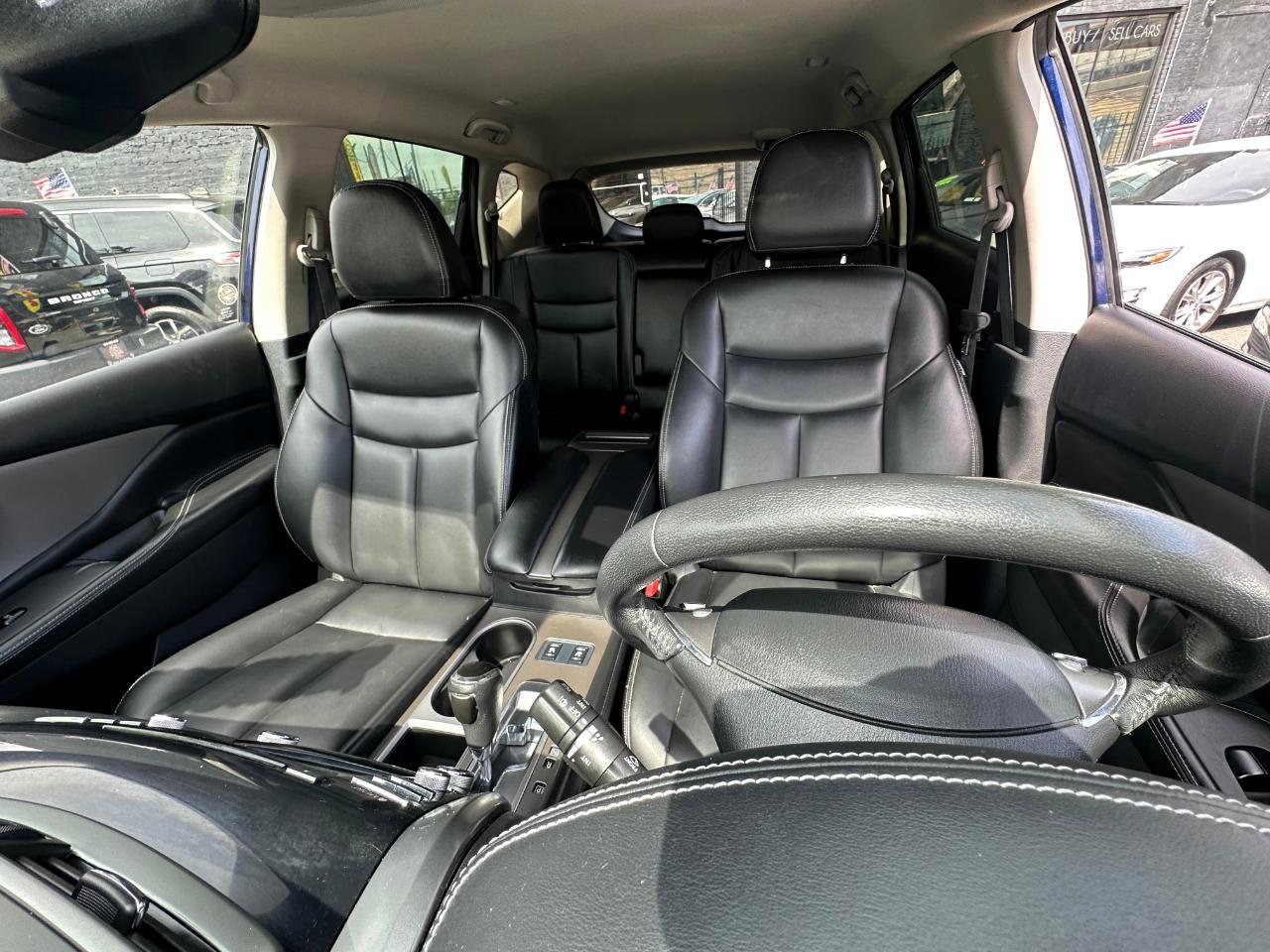Used 2023 Nissan Murano SV FWD image 22