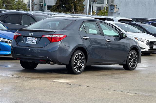 Used 2014 Toyota Corolla S image 3