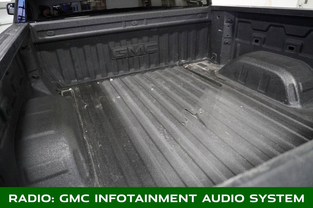 Used 2021 GMC Sierra 1500 4x4 Crew Cab w/ Sierra Value Package image 5