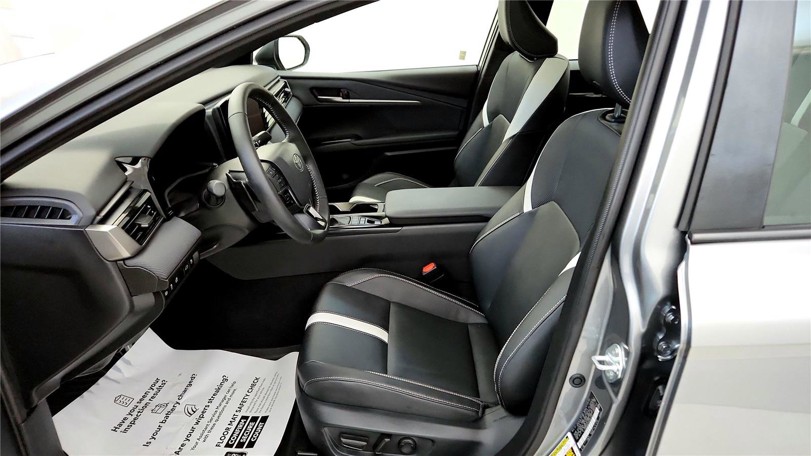 Certified 2025 Toyota Camry SE image 16