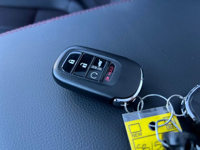 Certified 2025 Honda Pilot Black Edition image 34