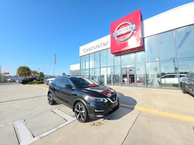 Used 2022 Nissan Rogue Sport SL w/ Premium Package image 1