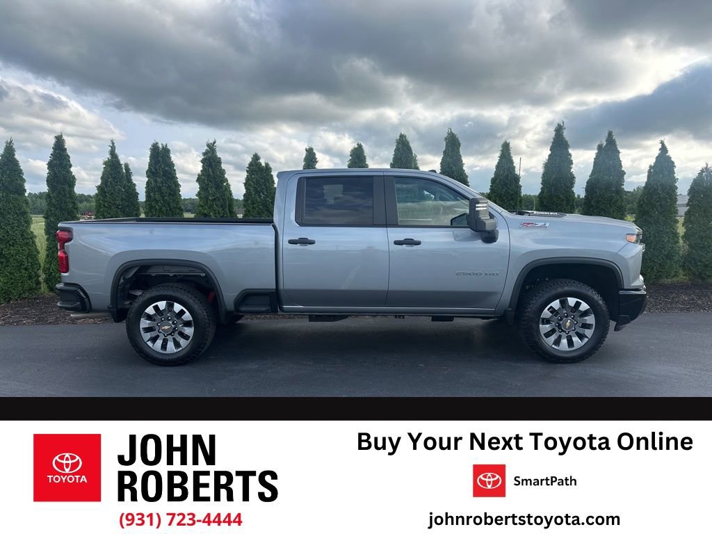 Used 2025 Chevrolet Silverado 2500 Custom w/ Custom Value Package AWD/4WD image 1