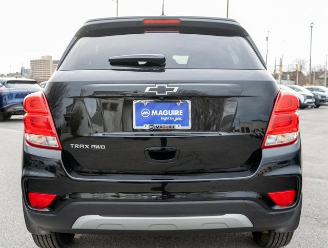 Used 2022 Chevrolet Trax LT w/ LT Convenience Package image 7