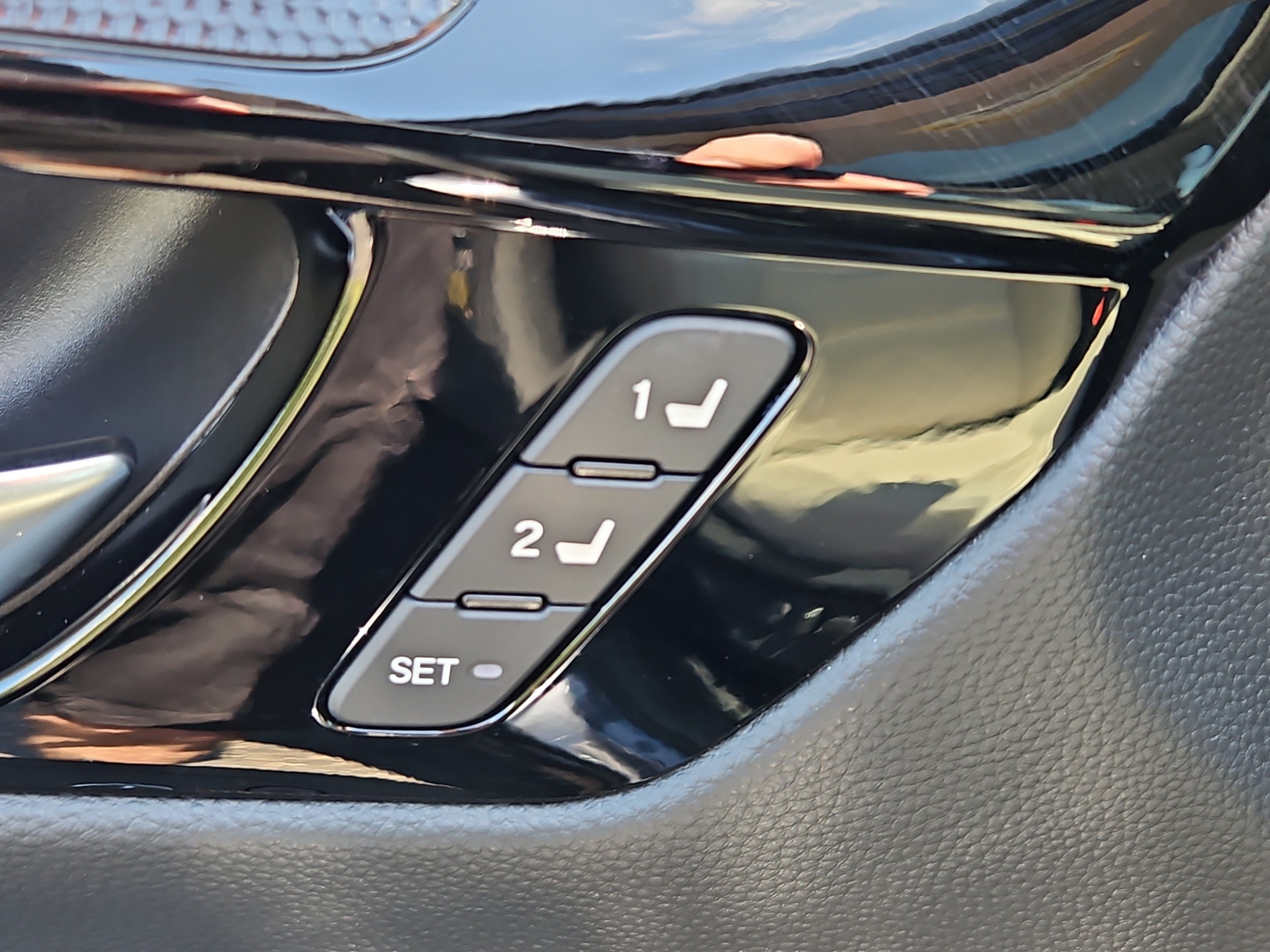 Certified 2024 Honda CR-V EX-L image 12
