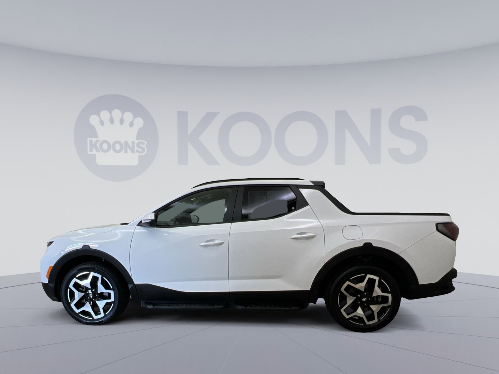 Used 2022 Hyundai Santa Cruz Limited image 2