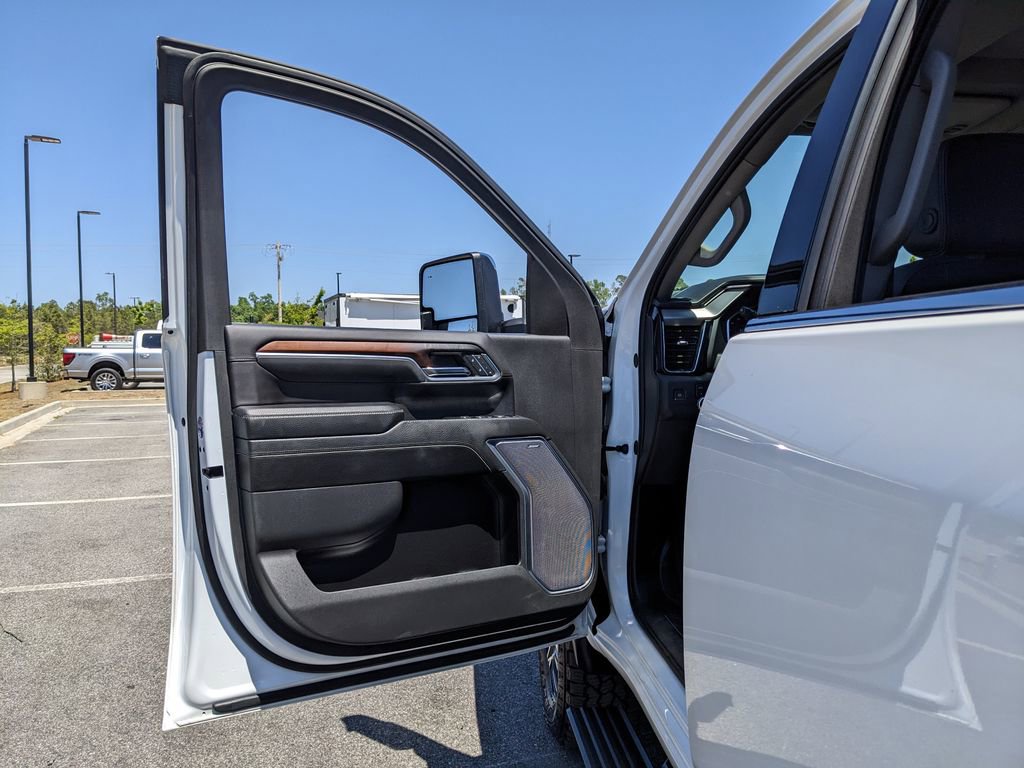 Used 2024 GMC Sierra 2500 Denali w/ Denali Reserve Package image 57