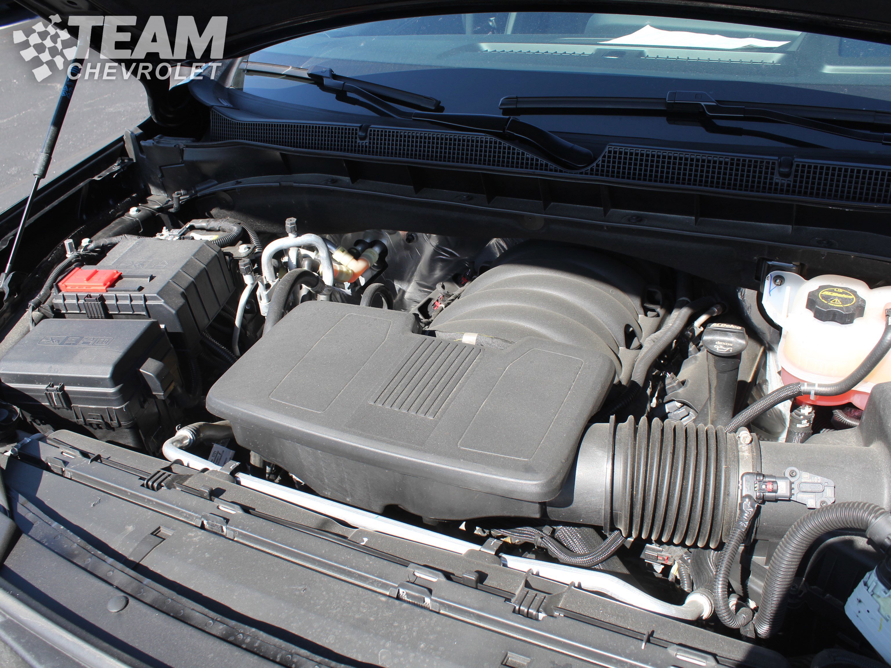 Used 2025 Chevrolet Tahoe High Country AWD/4WD image 34
