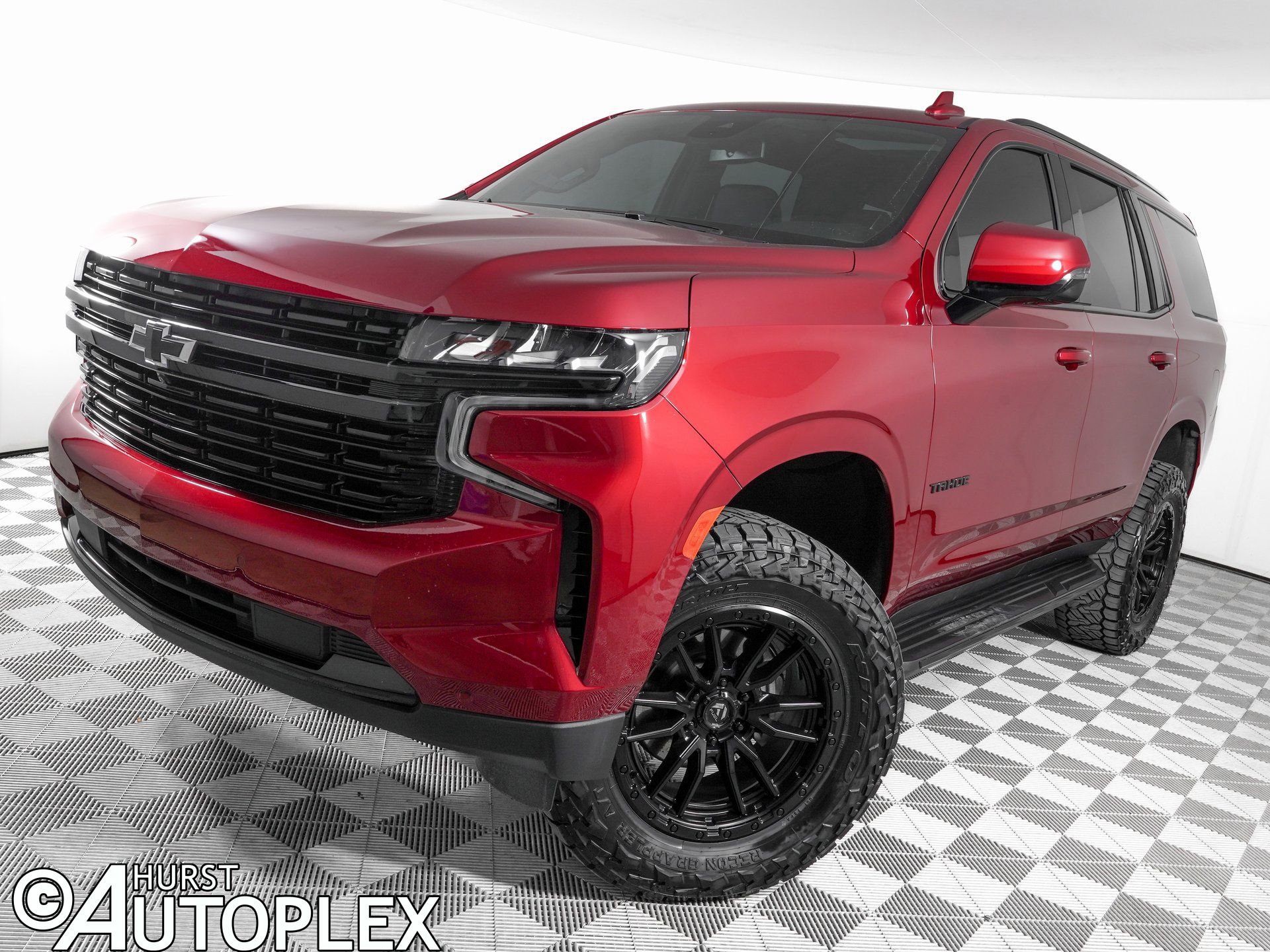 Used 2023 Chevrolet Tahoe RST w/ Luxury Package AWD/4WD image 1