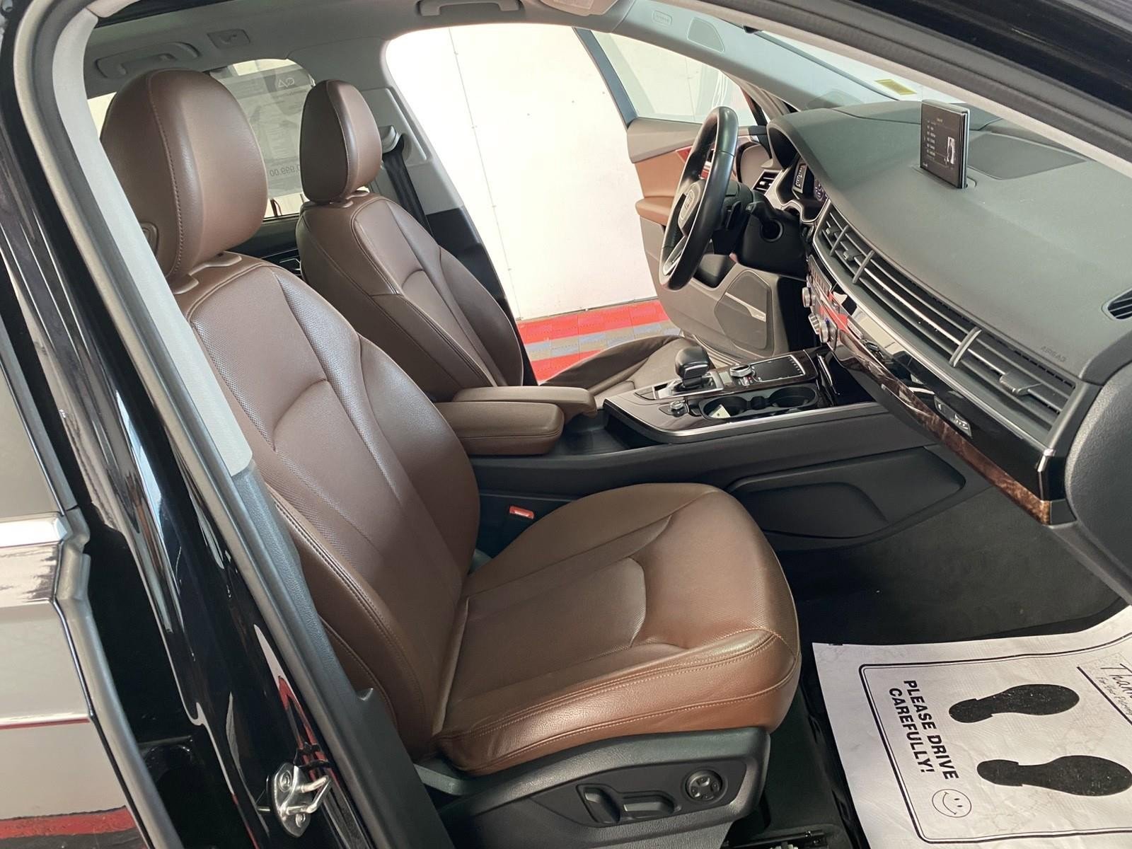 Used 2018 Audi Q7 3.0T Prestige image 9