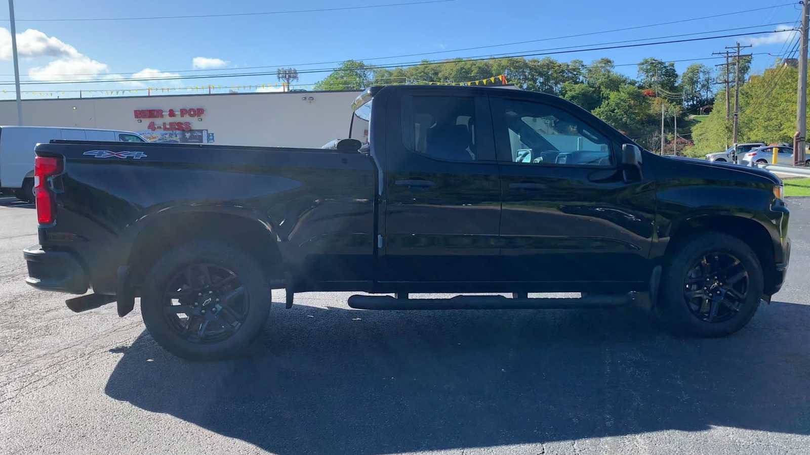 Certified 2020 Chevrolet Silverado 1500 Custom w/ Rally Edition AWD/4WD image 9