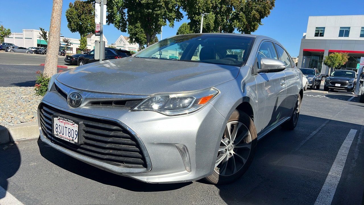 Used 2018 Toyota Avalon XLE